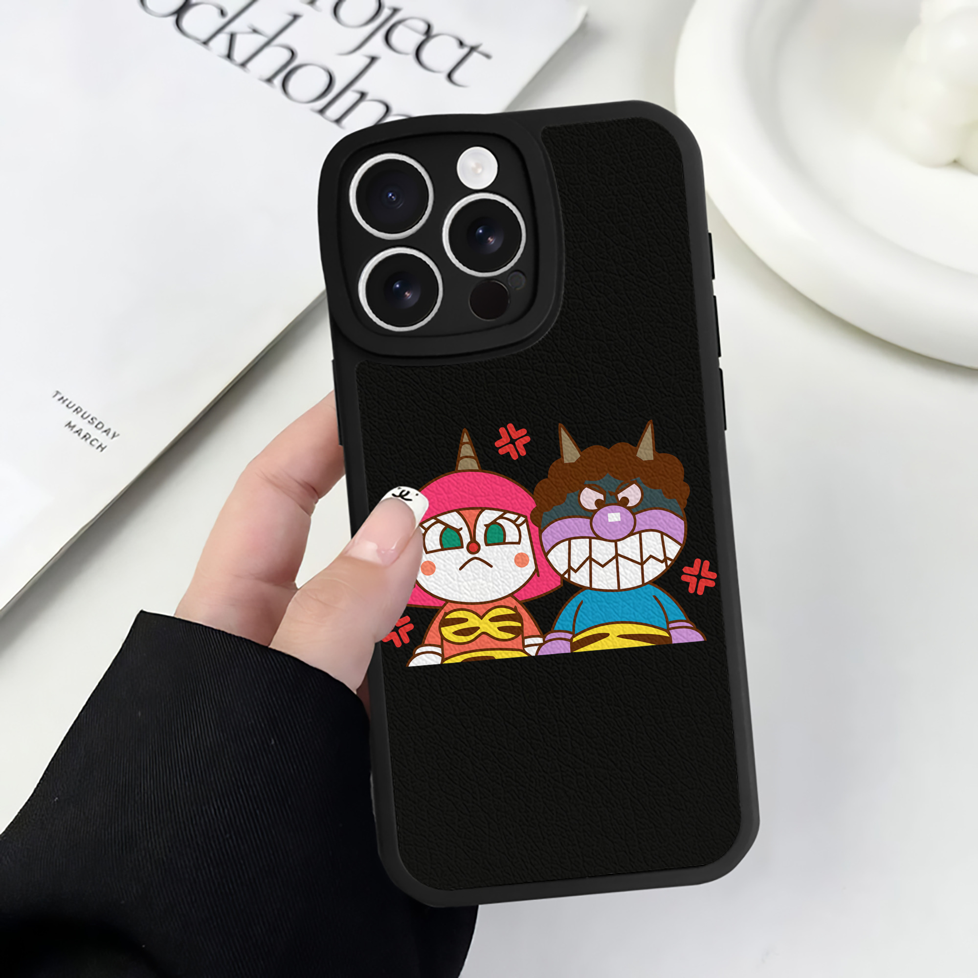 （画像用） アンパンマン Anpanman 【iPhone 16シリーズ対応】シリコンスマホケース（レザー調） 材質：シリコン